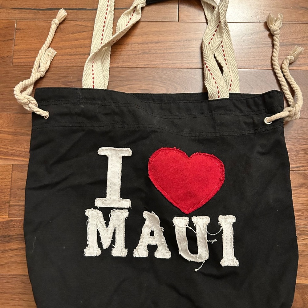 Black 'I ❤️ Maui' Appliqué Design Canvas Large Tote Bag
